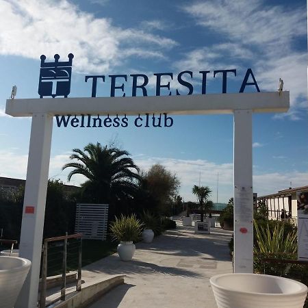 Teresita Wellness Club Apartment Виареджо Екстериор снимка